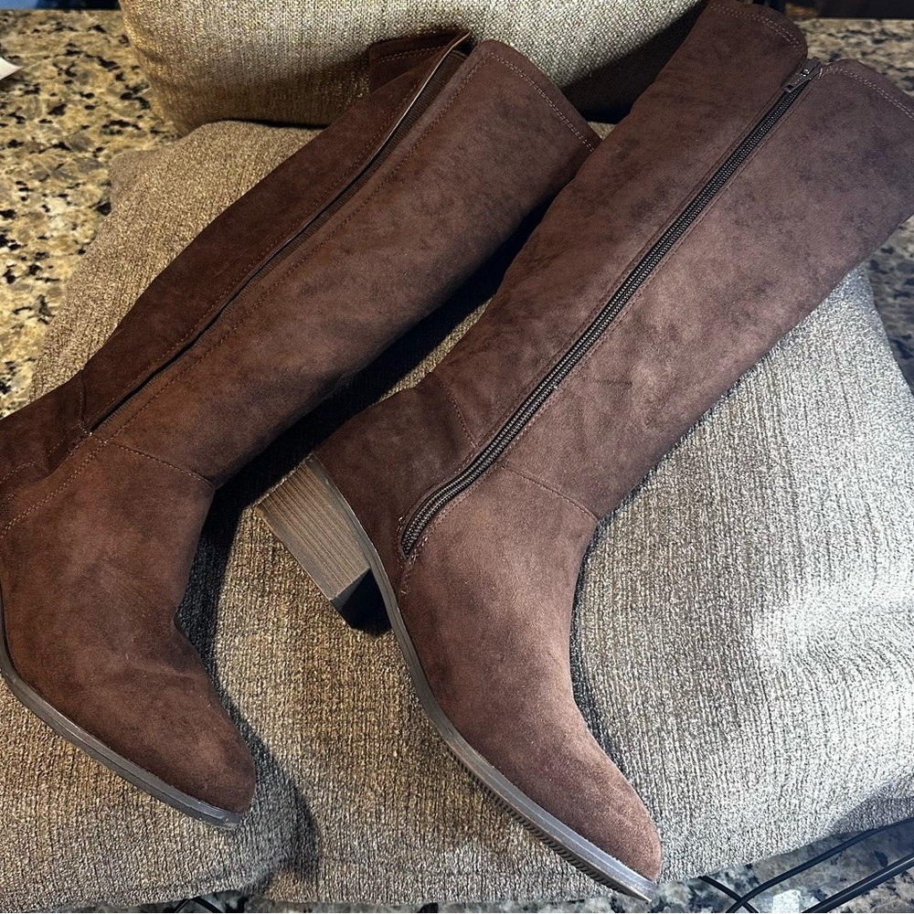 Women’s Boots